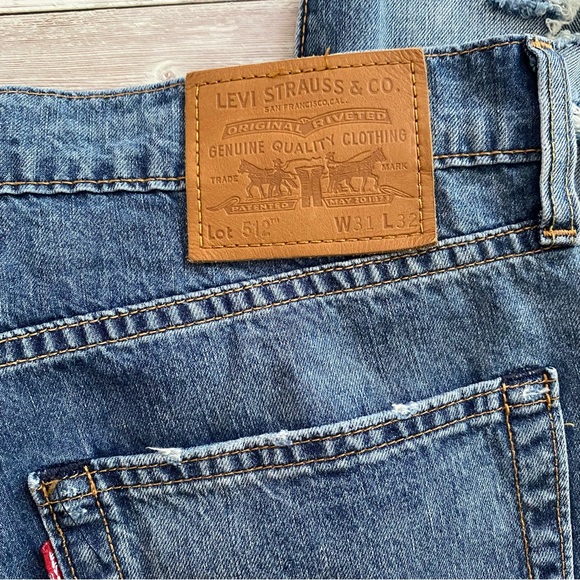 Levi’s 512 slim fit  distressed jeans 31x32 - Picture 5 of 5